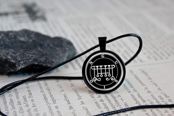 Gusion Sigil Seal Necklace Pendant - Image 4