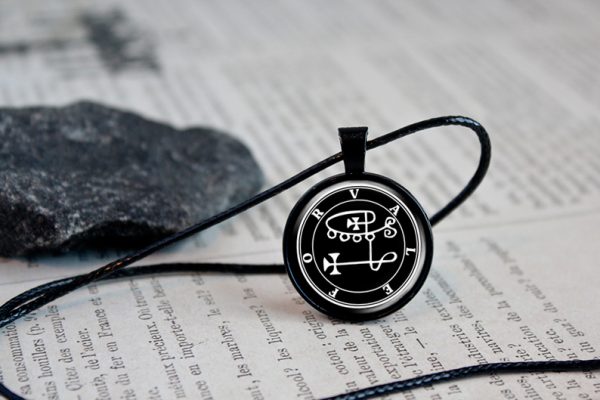 Valefor Sigil Seal Necklace Pendant - Image 3