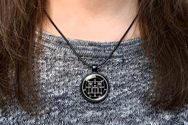 Alloces Sigil Seal Necklace Pendant - Image 3