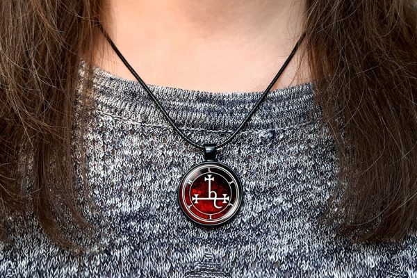 Lilith Sigil Necklace Pendant Red - Image 3